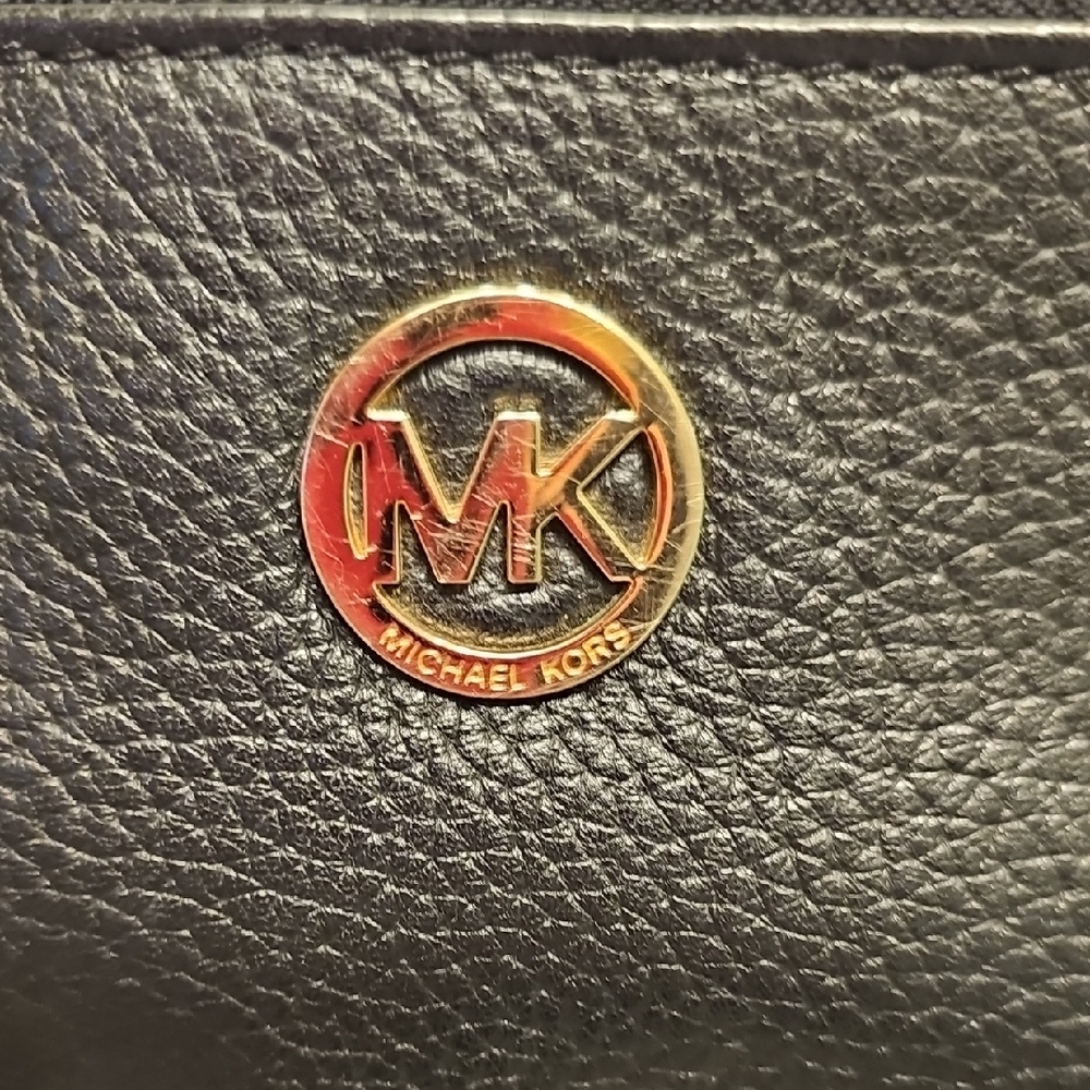 Michael Kors Black Leather Crossbody with Gold Logo - Picture 3 of 12